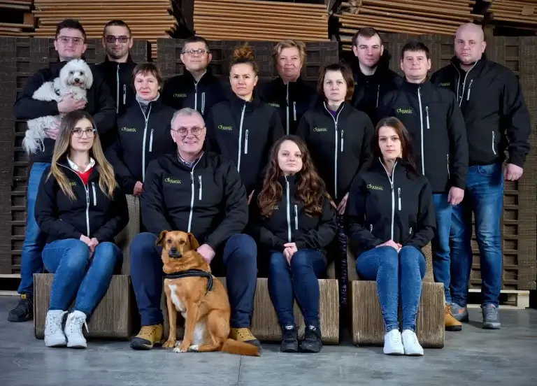 Organic Polska - Producent ekologicznych opakowań tekturowych zdjęcie grupowe