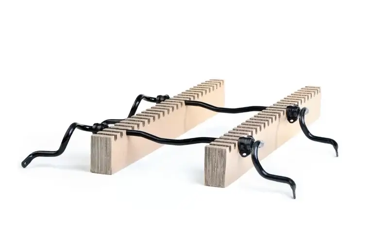 Cardboard profile, stabilising element made of cardboard used in the automotive industry